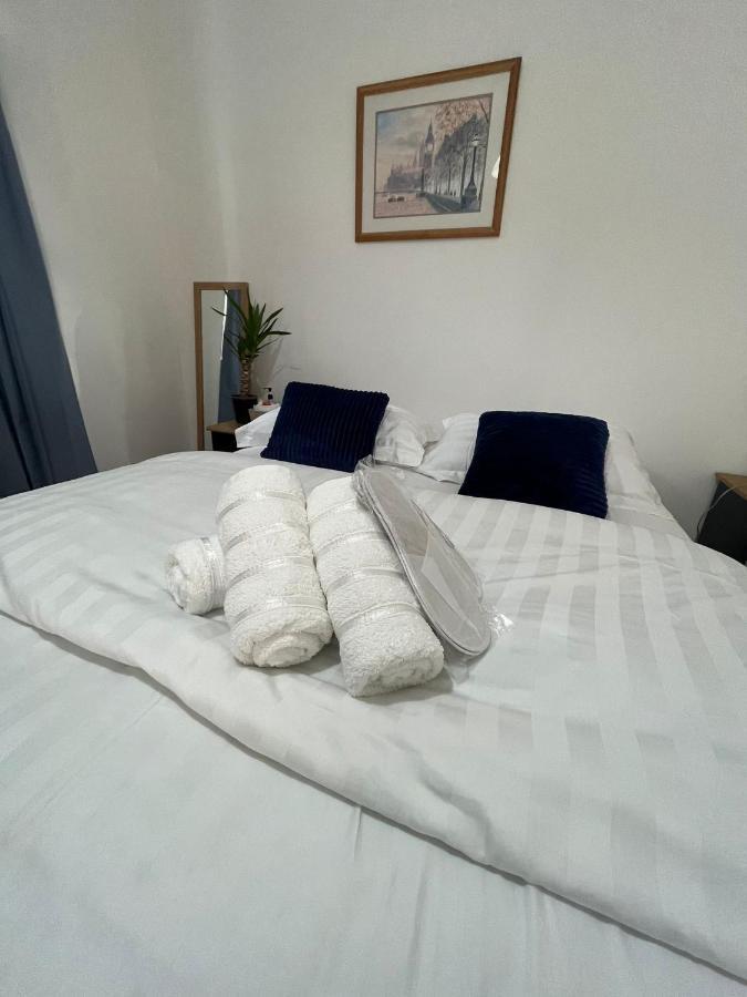Park View Homestay Баркинг Экстерьер фото